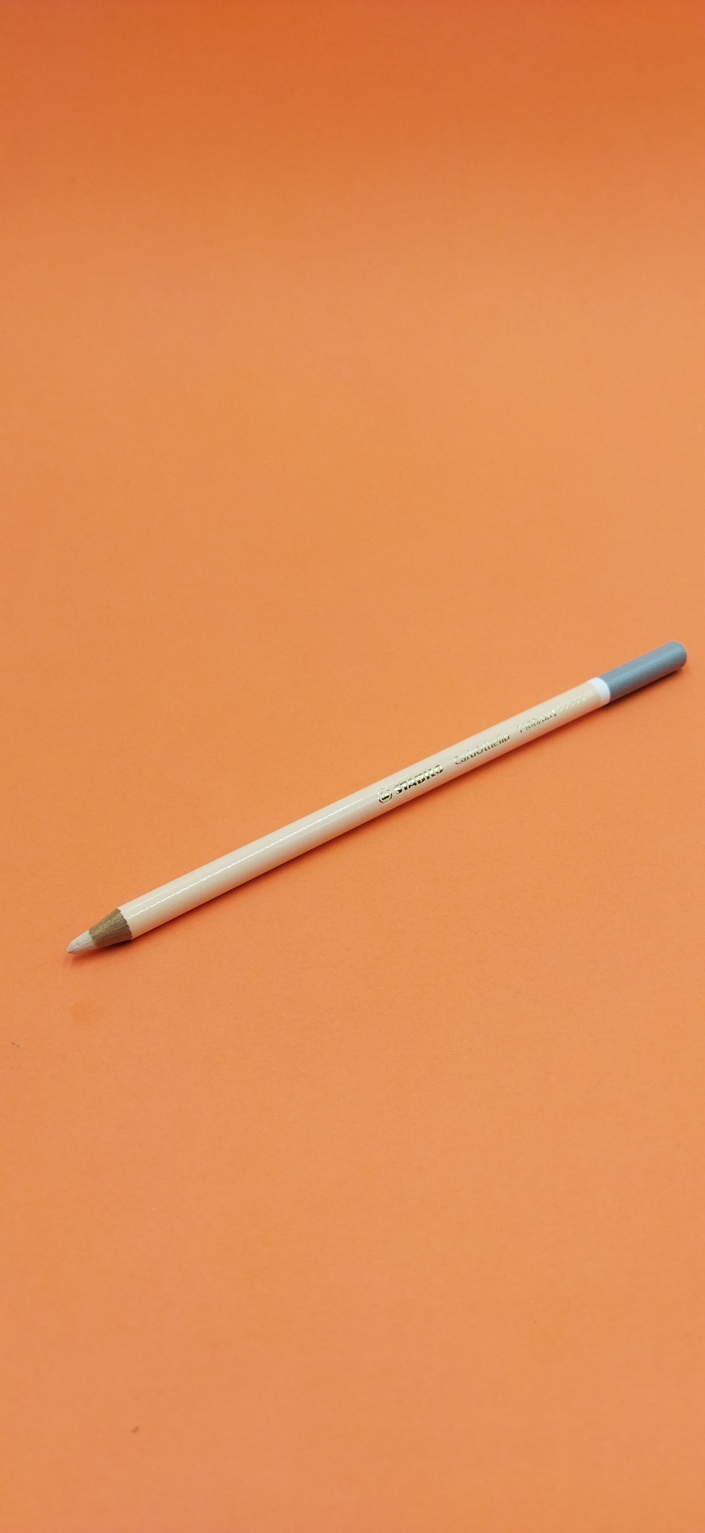 Crayon carbothelo STABILO white color